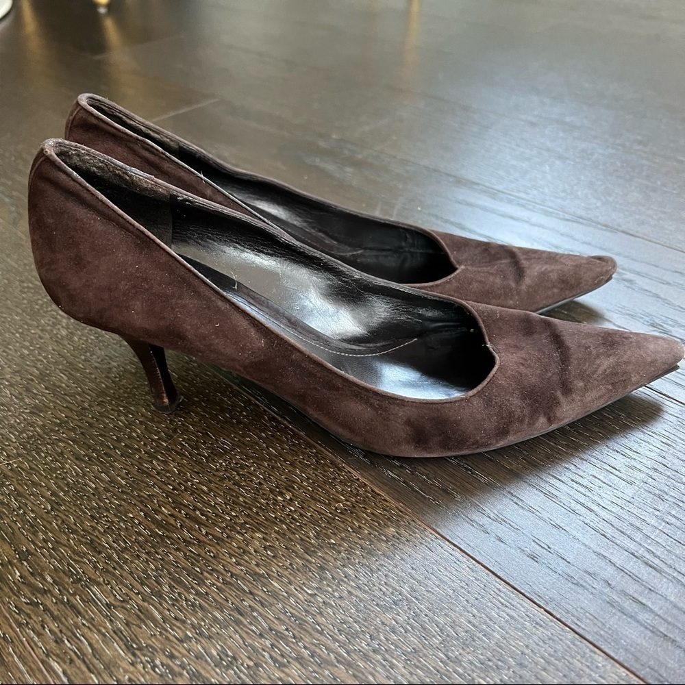 ENZO ANGIOLINI EA FLEXO Brown Suede Kitten Heel 6.5